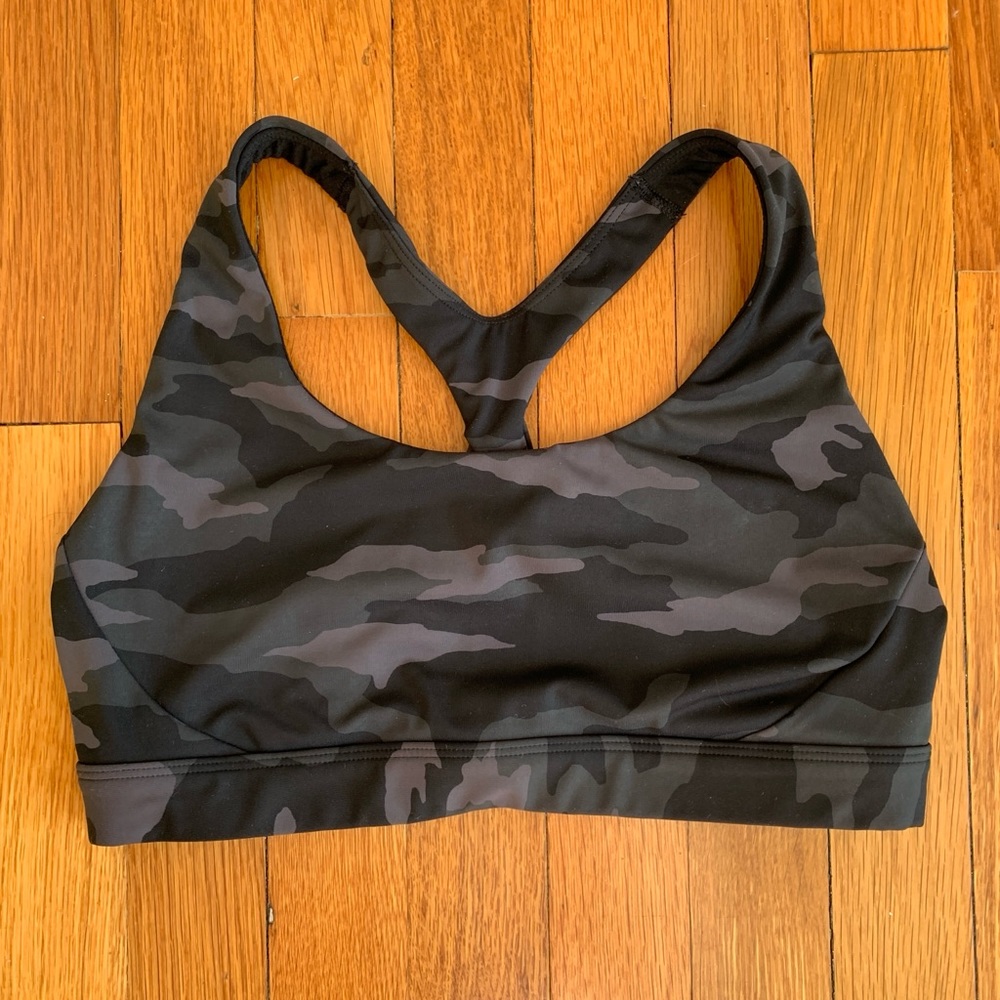 ATHLETA Ultimate Printed Bra (Camo)